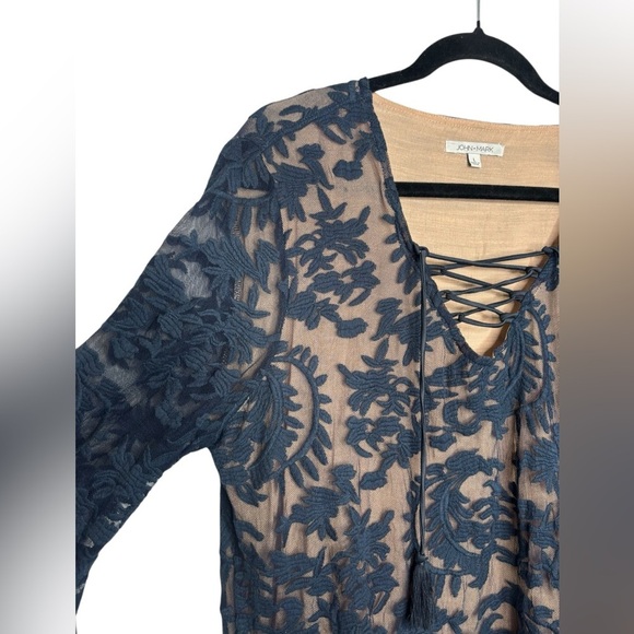 NWT John Mark Romantic Blue Lace Bell Sleeve Navy Lace Up Midi Dress Size Large - Picture 3 of 13